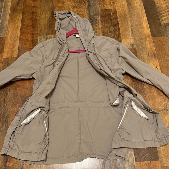 J Crew Hooded Utility Jacket Tan Medium - Picture 6 of 7